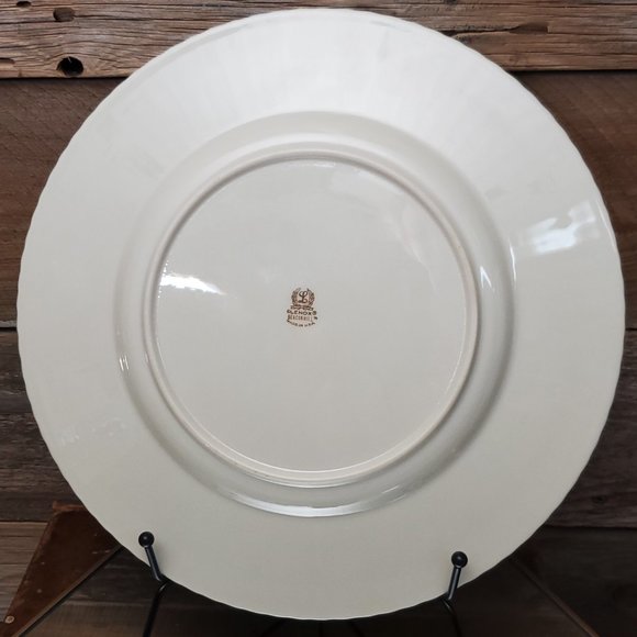 Lenox Beacon Hill Dinner Plate - 1983 - 1987 - Floral - Fluted - Platinum - Picture 2 of 6